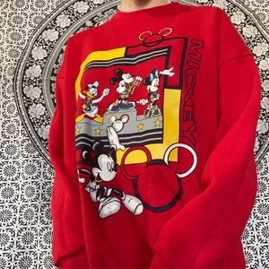 Vintage Mickey Unlimited Jerry Leigh Red Pullover Sweater